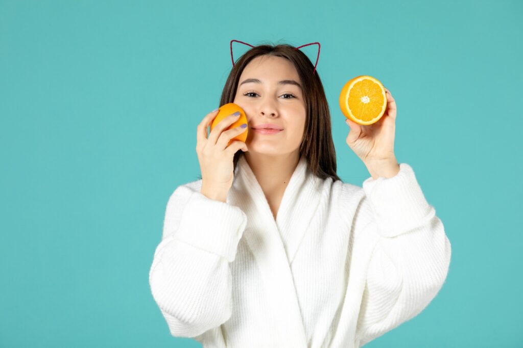 How to use lemon for skin care naturally to improve skin brightness